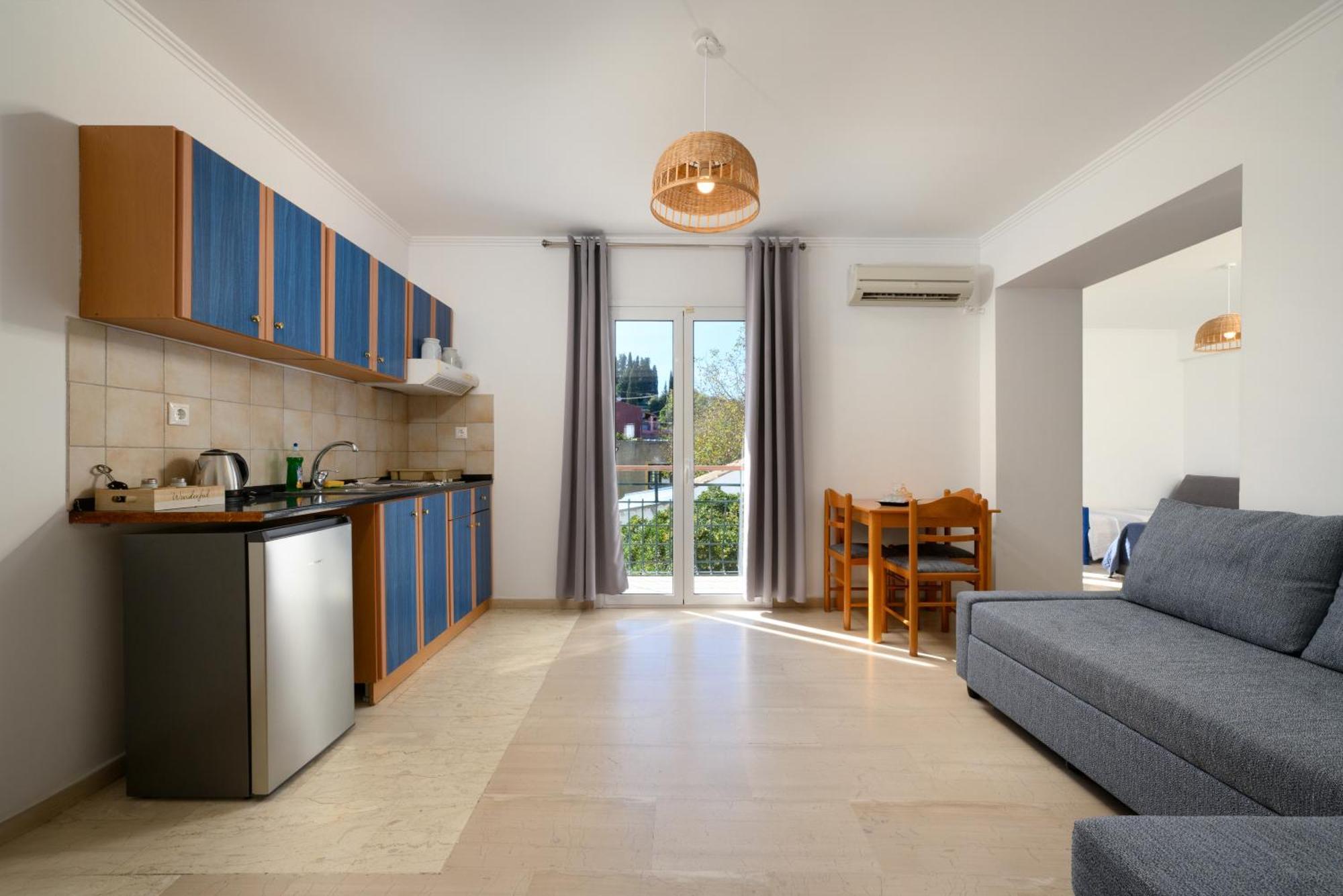 Aquarius Beach Hotel Μεσογγή Δωμάτιο φωτογραφία