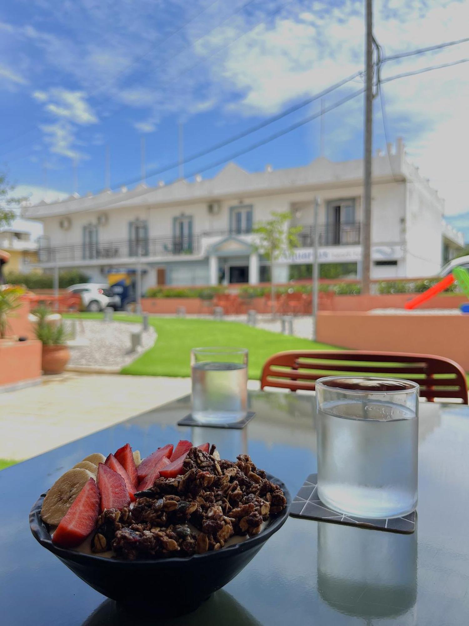Aquarius Beach Hotel Μεσογγή Εξωτερικό φωτογραφία